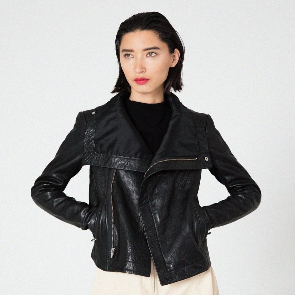 Veda Max Classic Leather Jacket Black Small